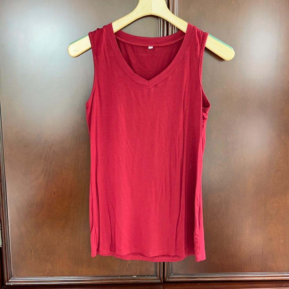 Red v neck tank